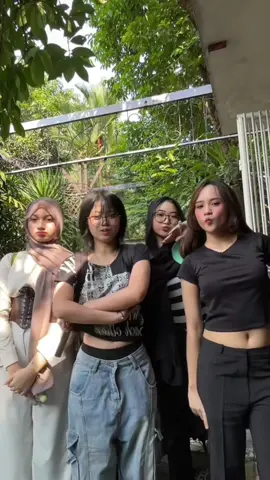 itulah 4 trio #kukelgirls 