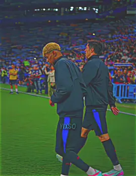 المركز الي تحلم تلعب فيه 🤔 #lamineyamal💎 #barcelona #footballtiktok #design #4k #viraltiktok #تصميمي #تصميم_فيديوهات🎶🎤🎬 #كرة_القدم_عشق_لا_ينتهي👑💙 #لمين_يمال #foryou 