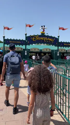 #Disneylandparis 