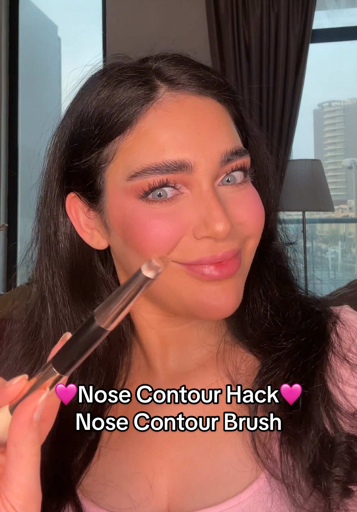 I can’t beleive this actually works, I wasn’t expecting it at all 🤣#nosecontour #nose #nosecontourtutorial #makeuphack #hackswithdana #wordswithdana #makeuptutorial #makeuphacks #shein #makeupbrush 