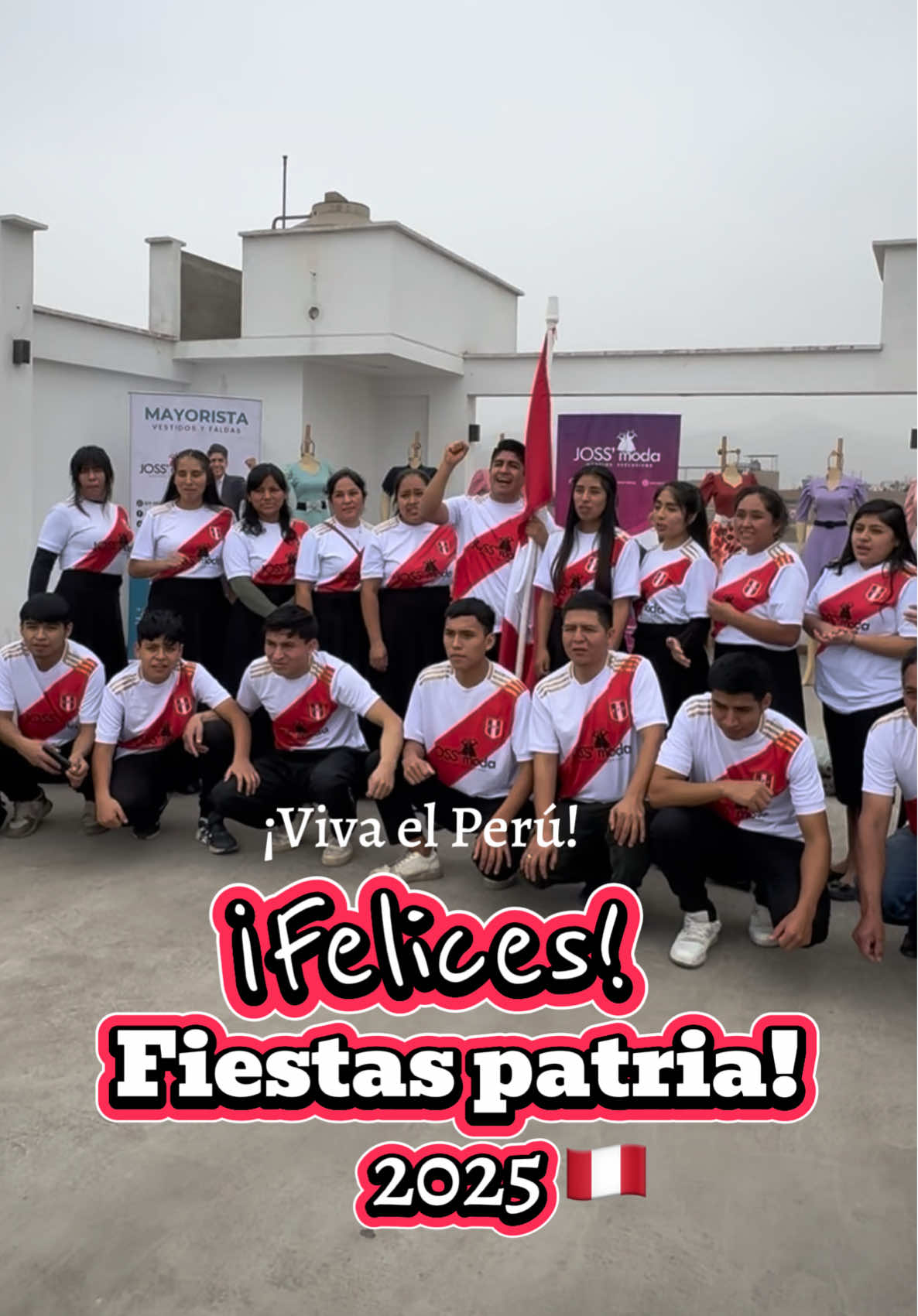 ¡Viva el Perú! 🇵🇪 #viral #viral_video #fyp #hagamosviralajesus #vestidosdefiesta #fiestaspatrias #mayoristasperú #vestidoslargos #ropacristiana #fabricantesderopa #peru🇵🇪 #