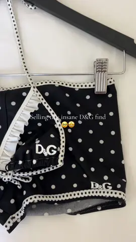 It’s actually the most timeless perfect piece I’ve ever seen!  It will be sold on @closet.shak in the next few days on Instagram go follow to buy it 😍🛍️#CapCut 