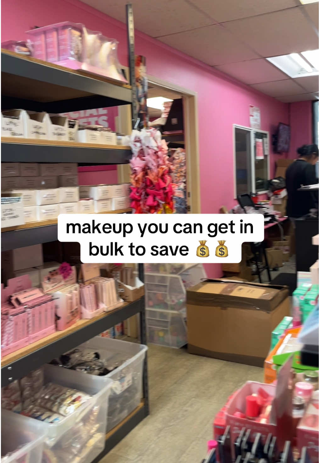 wholesale store located in 10138 Artesia Pl, Bellflower CA 90706 #mayoreo #wholesalevendor #secretbargainshop 