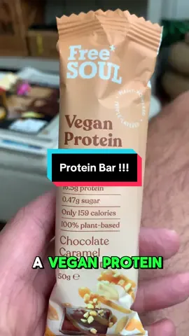 A great protein bar that is gluten free and 100% plant based !!! #veganprotein #bar #bars #vegan #protein #plantbased #plant #based #glutenfree #lowcal #calories 