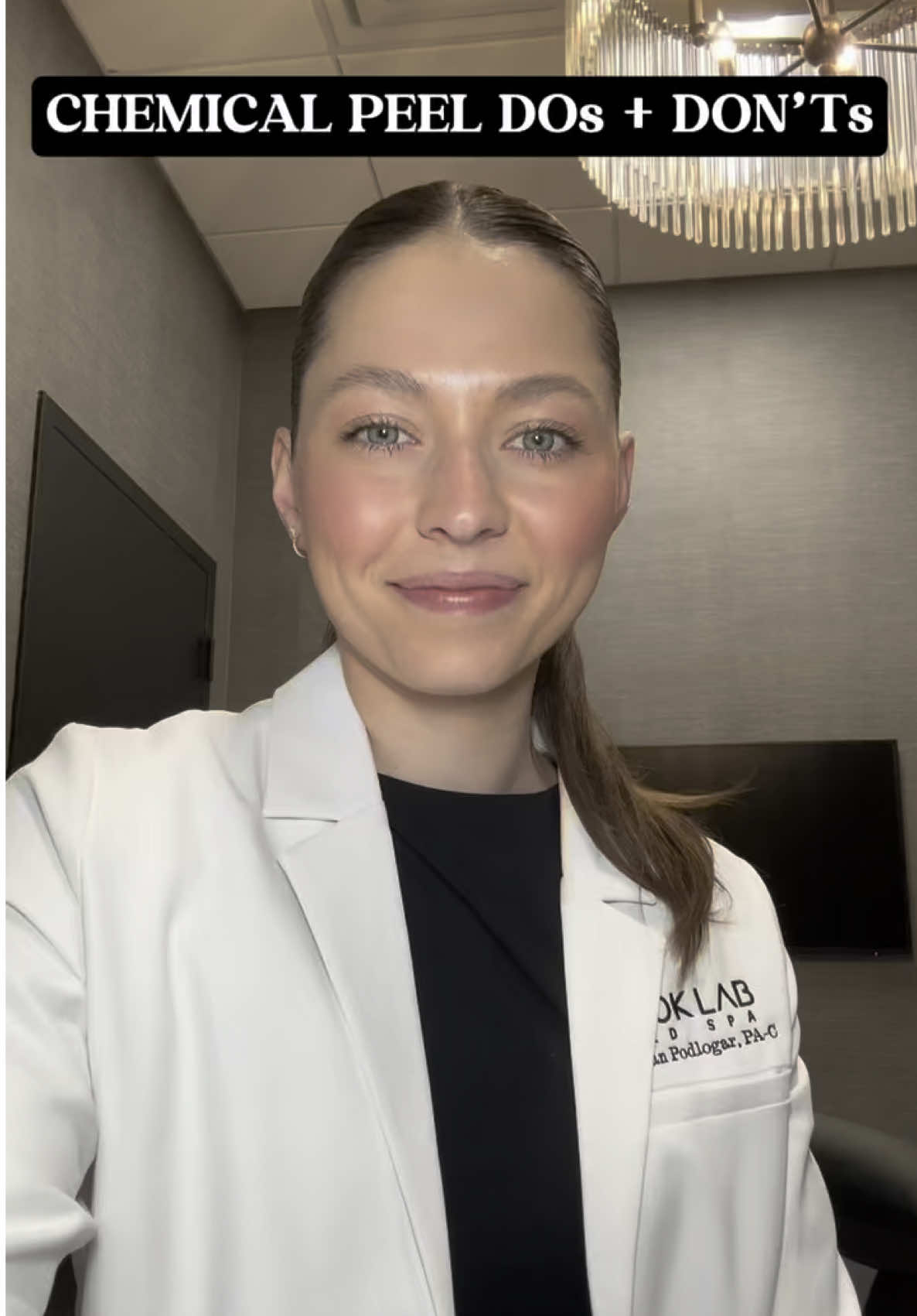 Chemical peel aftercare 🧖‍♀️ The do’s and don’ts you need to know for proper healing and glowing results!  @Jordan | Denver Aesthetic PA  🗓️ Love your look—Book your appointment today at LookLab.com or call 833.999.5665 (LOOK) #MedSpa #ChemicalPeels #Botox #Filler 