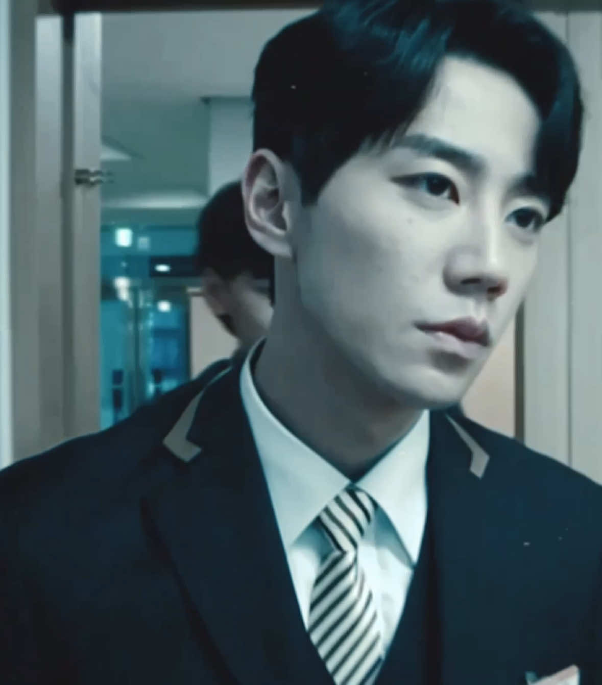 Why are red flags so attractive? |scp: xkactorsscps | request from @frikadelka011 | #leejunyoung #leejunyoungedit #bravecitizen #bravecitizenedit #kdrama#hansugang #fyp #viral #alightmotion |cc:demitras