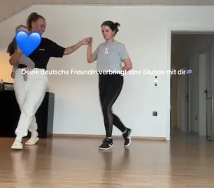 Wenn die deutsche Freundin 1 Std mit Griechen verbringt 😂🇩🇪🇬🇷 #greeks #germans #mixedfriends #griechenindeutschland #greeksingermany #kalamatiano #thessalia #trikala 