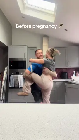 Literally slipping through his fingers 💀🤯 one of us needs to go to the gym….. and it’s not me 😇 #pregnancyjourney #pregnancyhumor #weightgaincheck #lightasafeather @Reece Brown946 