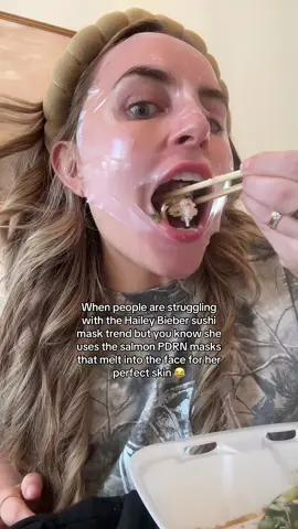 Then when you're done eating you have perfect skin 😂😂 #medicube #pdrnpinkcaffeinenightwrappingmask #haileybieber #haileybieberskin  #pdrncollagenwrappingmask #pdrn #nightwrappingmask #caffeinefacemask #koreanskincare #glassskin #tiktokshopcreatorpicks 