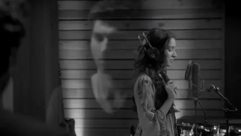 #adishra #adityaroykapur #shraddhakapoor #aashiqui2 #fyp 