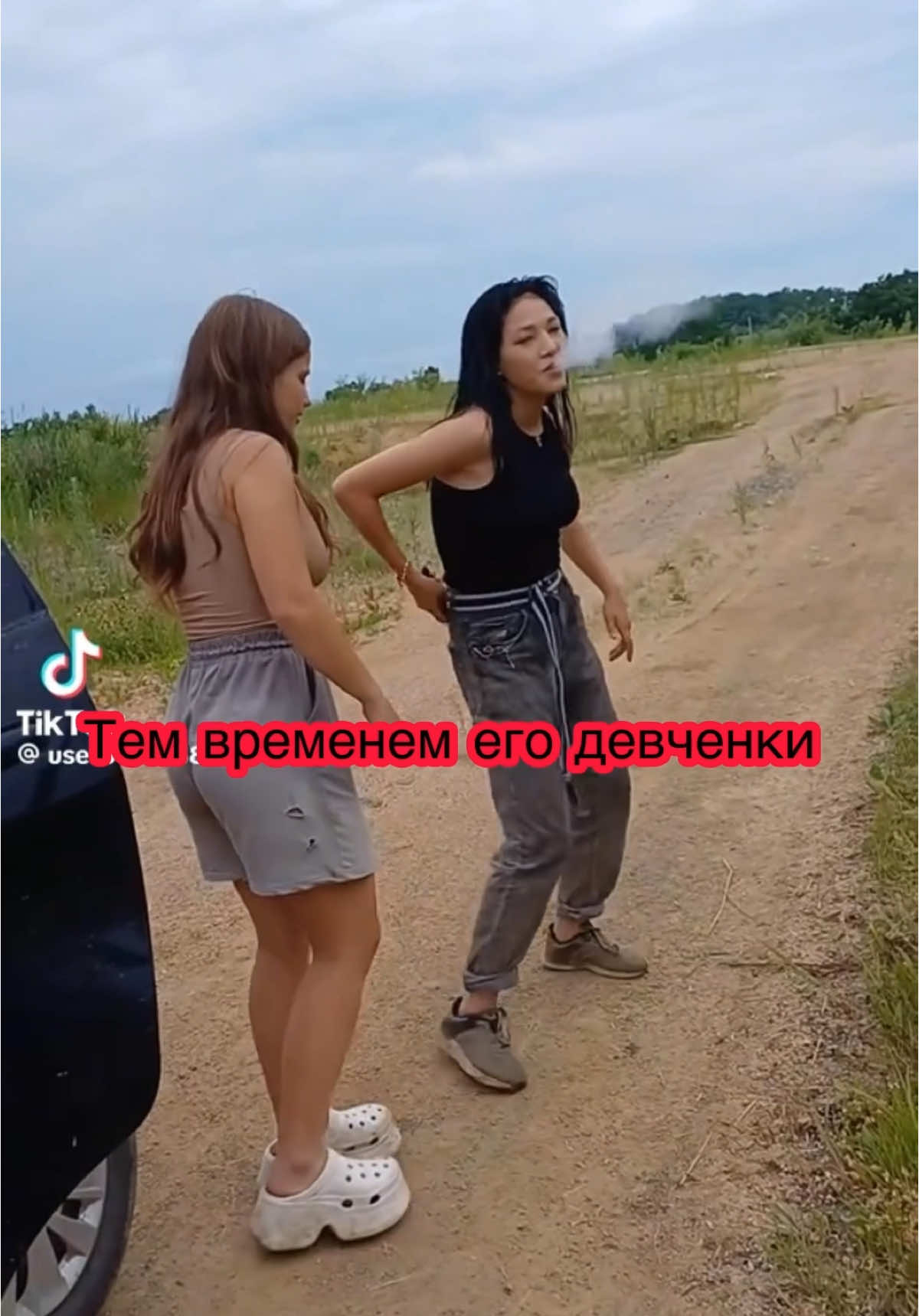 #глобальныерекомендации#девушкитанцуютказарма#