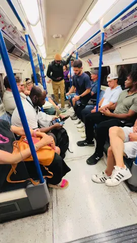 How to get a seat in London Underground😂😂😂