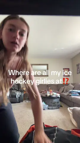 Get ready for the season with me!#fyp#icehockey#relatable#fortoupage#viral