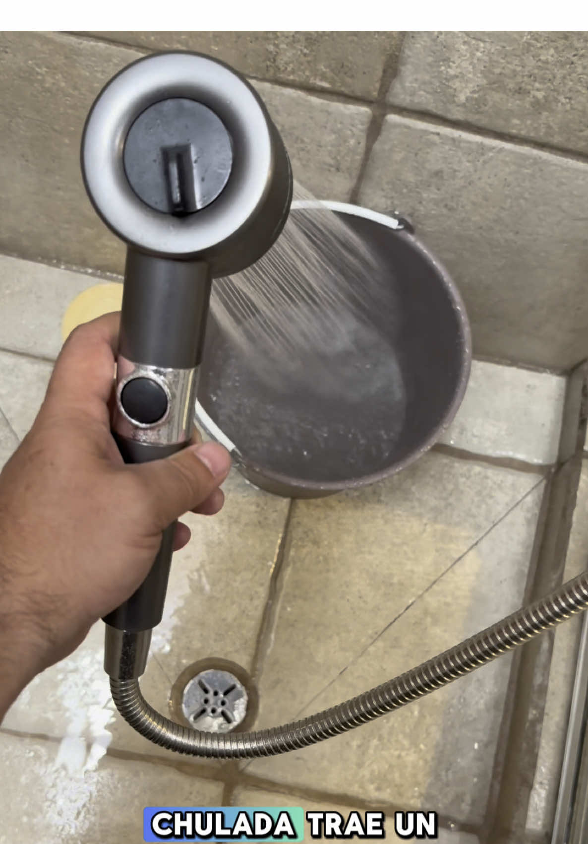 La mamá de las regaderas!! UNA CHULADA!! Recibes mucho más de lo que pasas NETA!!  #regadera #bañarse #agua #limpieza #relaxing #hombres #mujeres 
