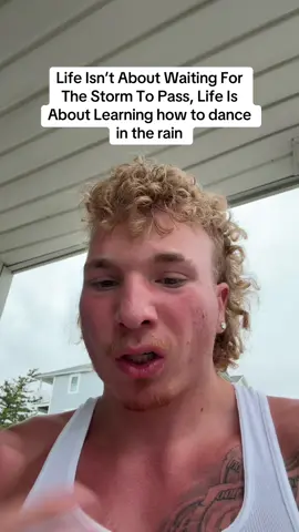 Dance In the rain ☔️ #lilmanj #positivequotes #fyp 