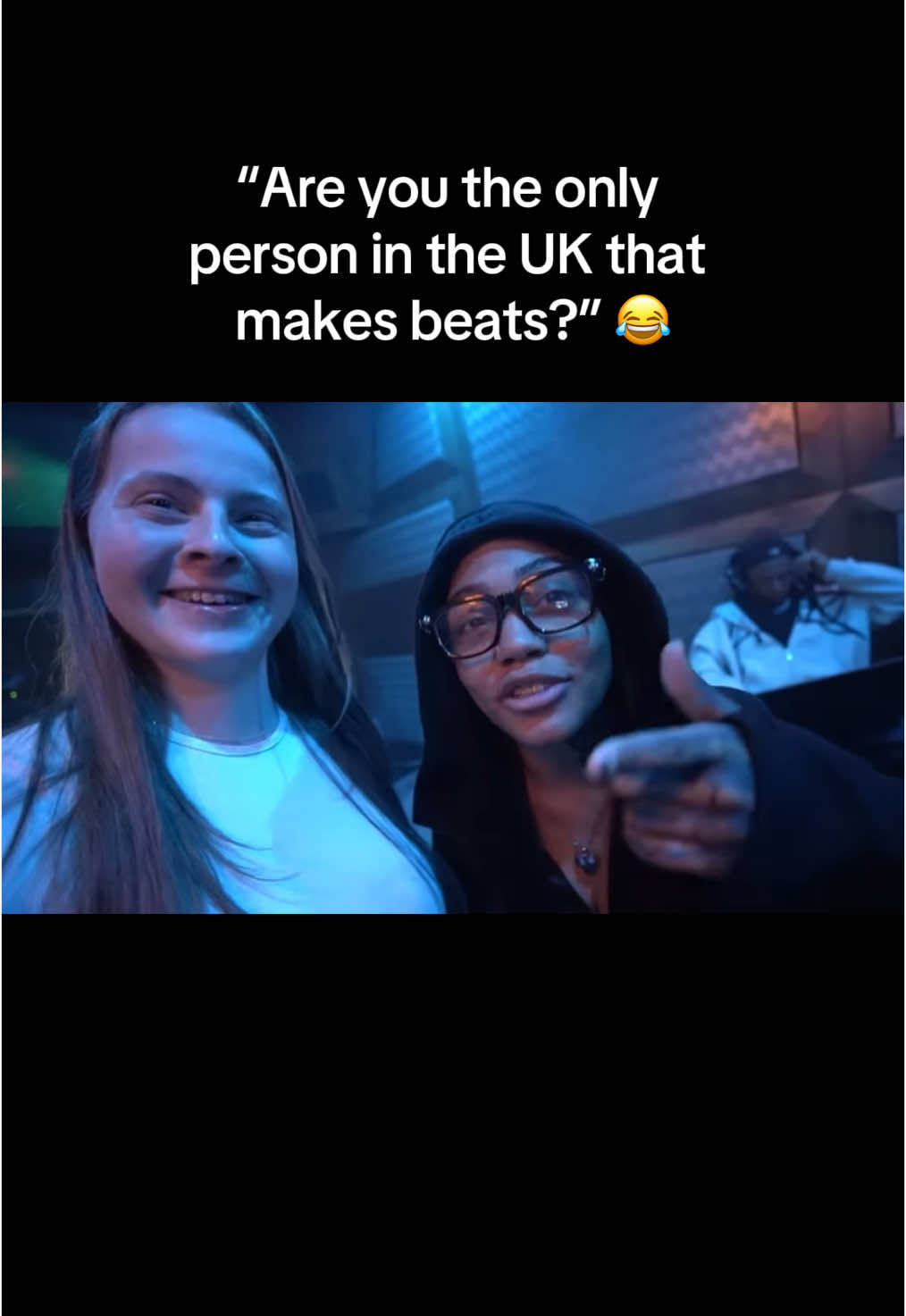 I have so much fun in the studio 😂🔥 #producer #producertok 