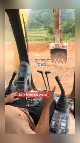Let's learn how to operate excavator #galamseyvideo #galamsey #gold #galamseytv 