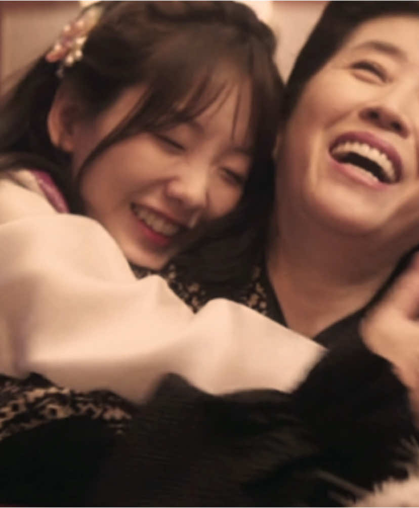 ── #headoverheels : Seong‑A’s cry broke me in ways I can’t explain. scp: mine [ #headoverheels #headoverheelsshow #choyihyun #seonga #kimmikyung #mothersin #riss3lle #kdramafyp #kdramalover #kdramas #kdramarecommendation ]