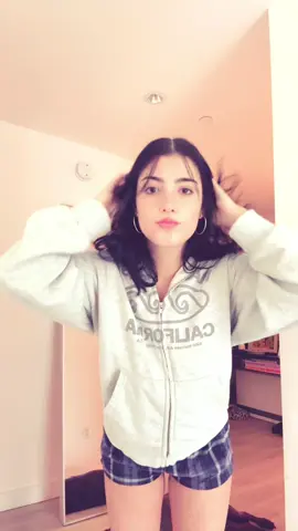 before charli deletes it again #fyp #foryou #foryoupage #tiktok #recap #video #recommendations #getonthefyp #trending #charlidamelio 