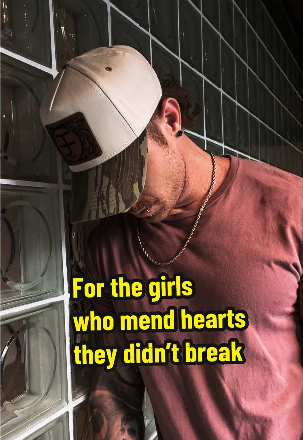 For the girls who mend hearts they didn’t break ##musictok##newsong##chasematthew##Relationship##Love##empath##baileyzimmerman##mindset##fixer##warrenzeiders