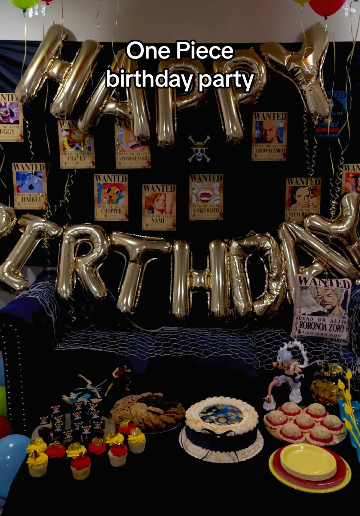 the full set up for my One Piece birthday <3 #onepiece #luffy #zoro #sanji #anime 