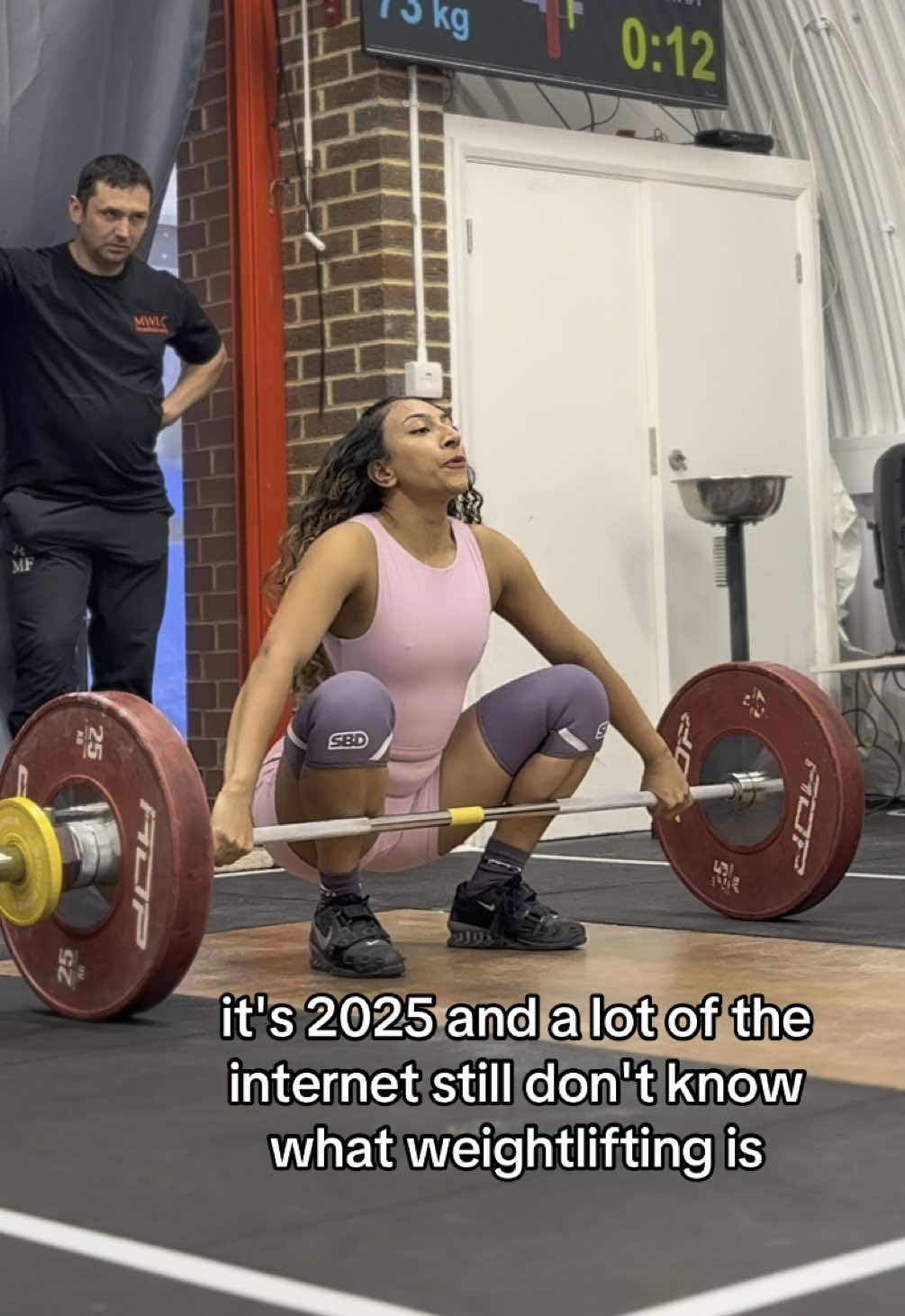 For those of you who don’t know what weightlifting is… 🏋🏽‍♀️ Those who do.. you guys are the best 🥰 #weightlifting #olympicweightlifting #snatch #cleanandjerk #strength #speed #power 
