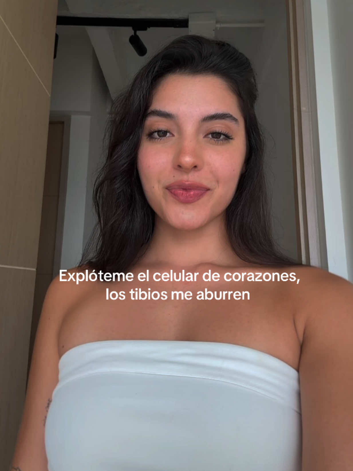 Como dijo Rels B: “Yo te quiero solo pa mi “ 