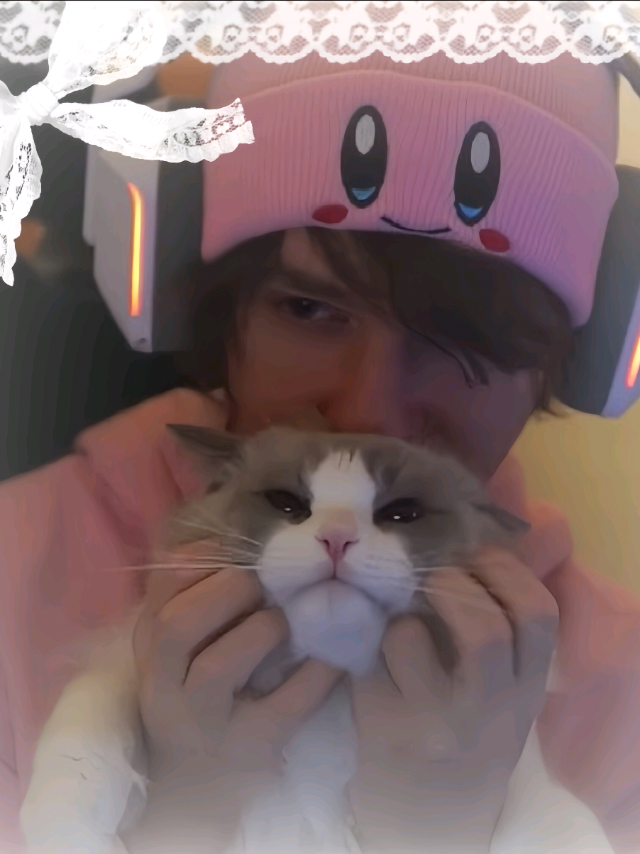 |#GOULARTE 🍕 me reveal :]  #goularteedit #poggers #2018 #kawaiicore #mecore #core #fyp #fyyyyyyyyyyyyyyyy @TikTok 
