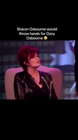 reminder that Sharon Osbourne would throw hands for Ozzy Osbourne 😭 she got sued after this #realitytv #fake #ozzyosbourne #rip #fypage #fypシ゚viral #yagirlgabby_ #viralvideo #fypシ #viraltiktok #fypシ゚ #