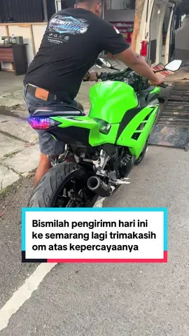 Soldout ninja fi 2016 plat R ke Semarang jawa tengah trimakasih om atas kepercayaannya blanja di bayuarmy motosport semoga awet ya om#ninja250fi #ninja250 