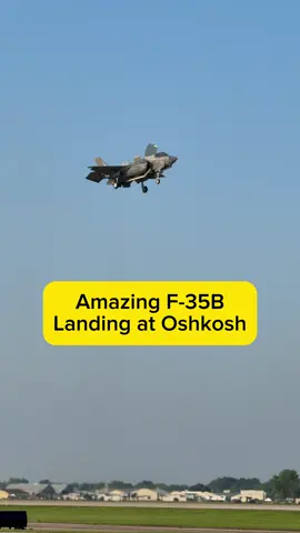 Mind Blowing F-35B Landing at Oshkosh Airshow #aviation #aircraft #besnappy #airshow #airforce #fighterjet #f35b #f35 #oshkosh