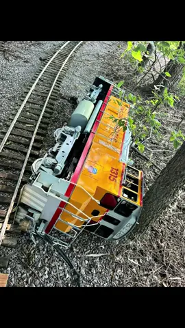 Bad wreck.  Engine came off the track and rolled. #2trainz #traintok #railroad #train #unionpacific #trains #miniaturetrain #rideontrain #livesteam #backyard #crash
