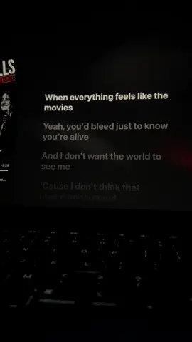 Iris #lyrics #lyrics_song #applemusic #thegoogoodolls 