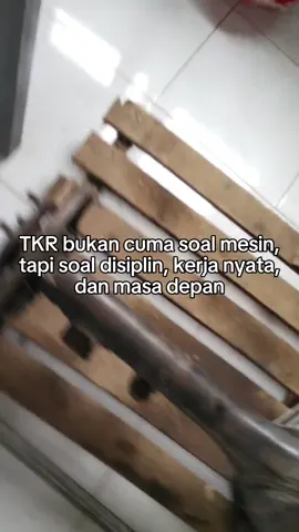 #smkhebat #smkbisa #tkrotomotif #anakotomotif 