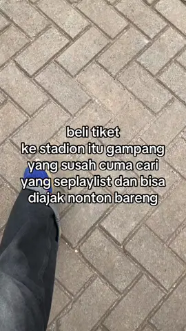 cuma bisa ngebayangin terus #fyp #sepakbola #selalu #overdistortion #persela 