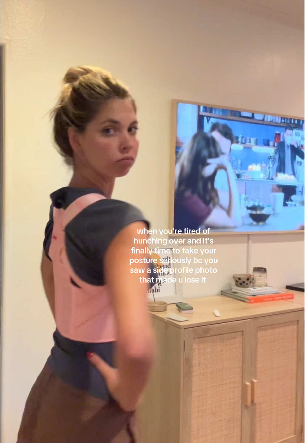 no more slouching in 2025 lollllll 