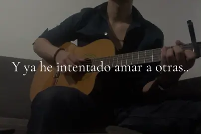 Yo sigo viéndote en sus ojos… #elbolero #miloj #yamie #elboleromiloj #cover #coverenespañol #coverespañol #guitarra #coverconguitarra 