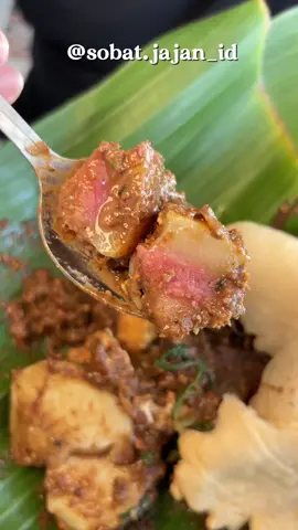 Bisa di bilang Kota Batu itu surganya kuliner Rujak Cingur enak dan ini salah satunya. ‼️WARUNG BUMBU NDESO‼️ ( Bu suci ) 📍Jl, Dr Sutomo 1 no 5, Junrejo, Kota Batu ⏰10.00-16.00 Gas wes rek cobain mampir ke sini. #rujak #rujakcingur #warungbumbundeso #rujakcingurbusuci #sobatjajanid 