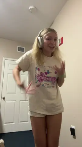 Im sorry idk what im doing in this but #16 yay