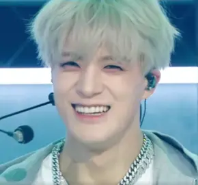 Can’t take my eyes off you #jeno 