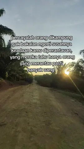 sehat-sehat buat anak rantau🫶 #fyp #sad #story #anakrantau #kalimantan 