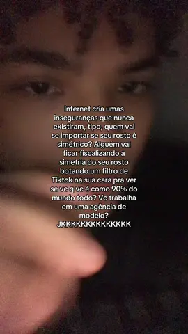É mto funny essa dismorfia de simetria #fyp #blackpil #beauty 