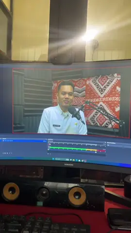#TemanPemilih, yuk nantikan podcast terbaru BETAPILIH “Baomong Enak Tentang Pemilu/Pemilihan” Chapter 25, dengan narasumber Anggota KPU Provinsi NTT Petrus Kanisius Nahak, di Youtube Channel @kpuntt !! Jangan lupa SUBSCRIBE, LIKE, COMMENT, dan SHARE, satu lagi nyalakan lonceng untuk notifikasi agar kamu tidak ketinggalan informasi seputar kepemiluan khususnya di Provinsi NTT. #KPUNTT #KPUMelayani