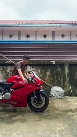 #foryoupage #foryou #fyp #fypシ #myitkyina #panigale 🫶♥️