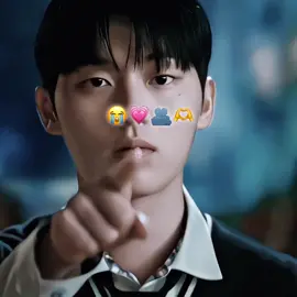 yaa dhahay dhogool wax ma jeclan karo 😭💕💅🏿#twinklingwatermelon #kuwaygii🦋❤😇💫🙈 #fyp #foryou #foryoupage #f #kdramalover #CapCut 