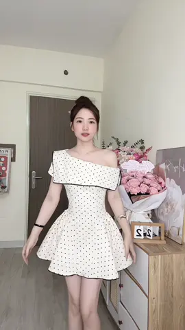 Xinh mà kiểu thanh lịch ghia á#trending #trending #xuhuong #viral #damditiec 