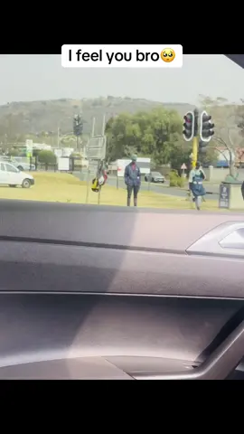 I know most of you can hear this man’s thoughts🥺You’re not alone brotherman❤️😭 #foryoupage #fyp #kabzadesmall #amapiano #for 