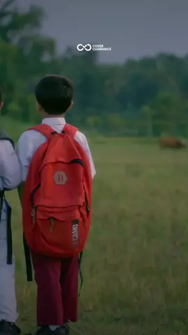 Dulu gendong tas merah, sekarang gendong beban hidup, tapi ilmunya tetap dari guru Title: Guruku Tersayang Songwriter: Melly Goeslaw Performer: Rajuli Almaseid Publisher Clearance:  PT Aquarius Pustaka Musik Semua lagu yang ada di Video TikTok Cover Clearance dapat kamu cover dengan aman! yuk berkarya dan lisensikan karyamu 🤗 #CoverClearance #MasternyaCover  #RajuliAlmaseid #GurukuTersayang #Coverlagu   