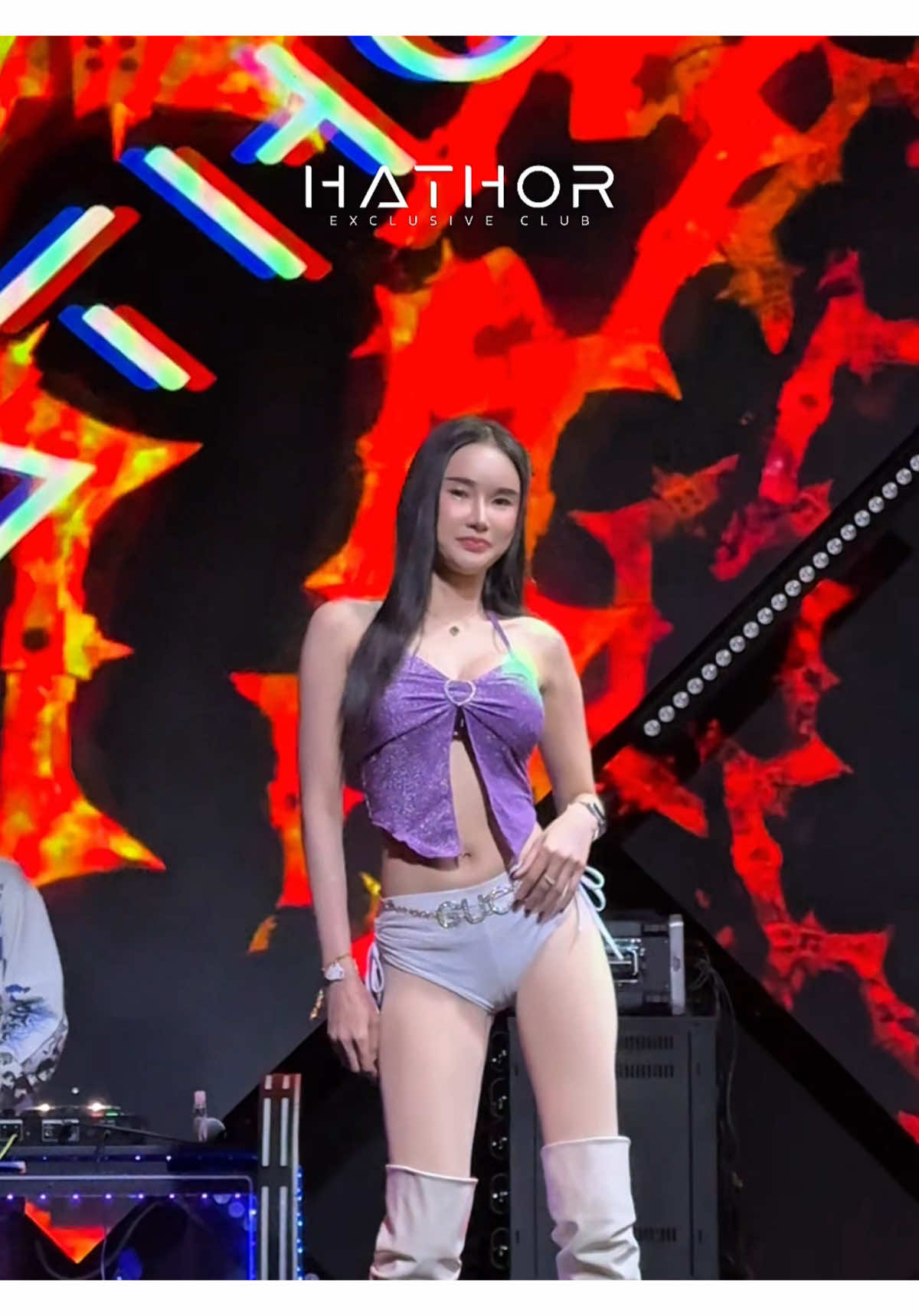 แม่สาวเสื้อม่วง💜 #hathorexclusiveclub #coyoteclub #พีอาร์ #viral #ฮิตในtiktok #fypシ゚ 