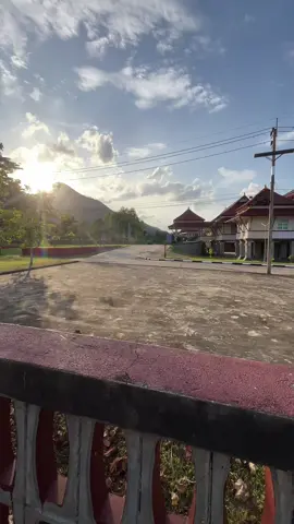 ยอมทุกสิ่ง🙂🌻#ท้องฟ้าสวยงาม🌦️🌈✨ #สตอรี่ท้องฟ้า🌤 #สตอรี่_ความรู้สึก😔🖤🥀 #เธรดเพลง #fyp 